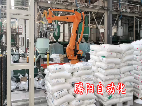 解放雙手，智控未來(lái)——拆包投料上料機(jī)器人，效率倍增的選擇